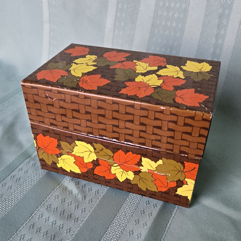 Vintage Autumn Leaf Index Card Box